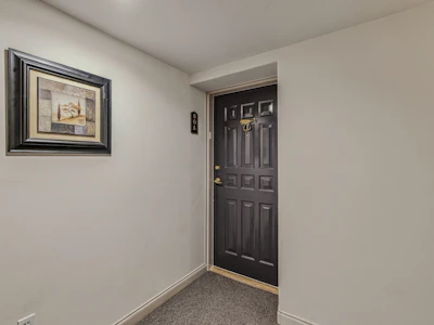 804-33065 Mill Lake Road - 4