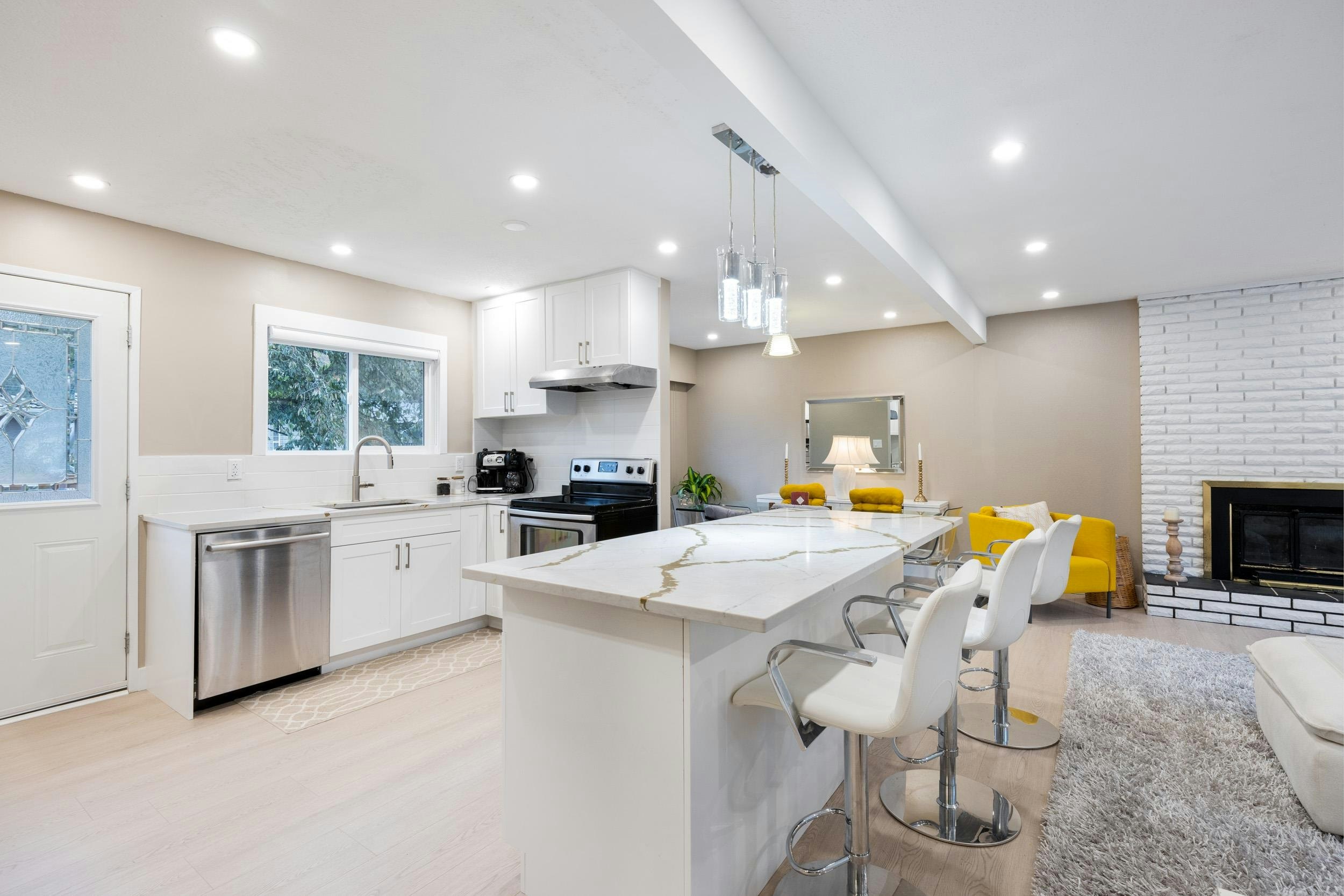 38295 Chestnut Avenue, Squamish, BC, V8B 0W7