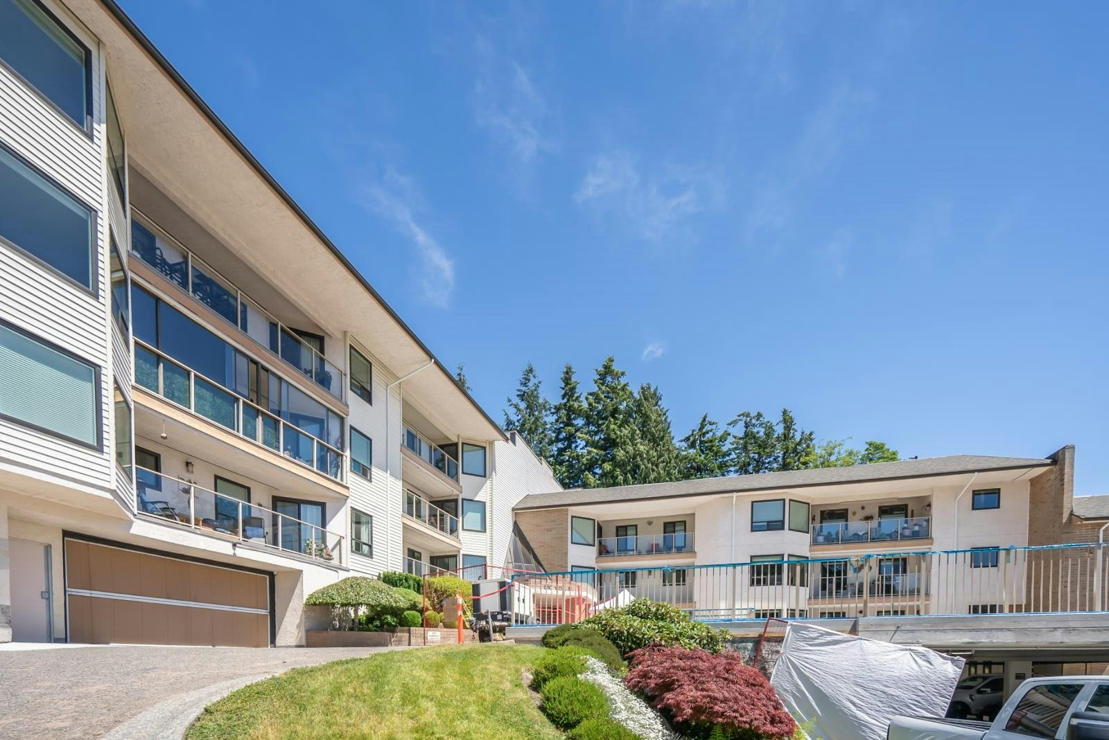 309-1350 Vidal Street, Surrey, BC, V4B 5G6