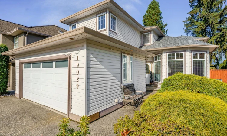 19029 118b Avenue