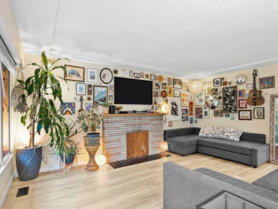 512 Garrett Street - 3