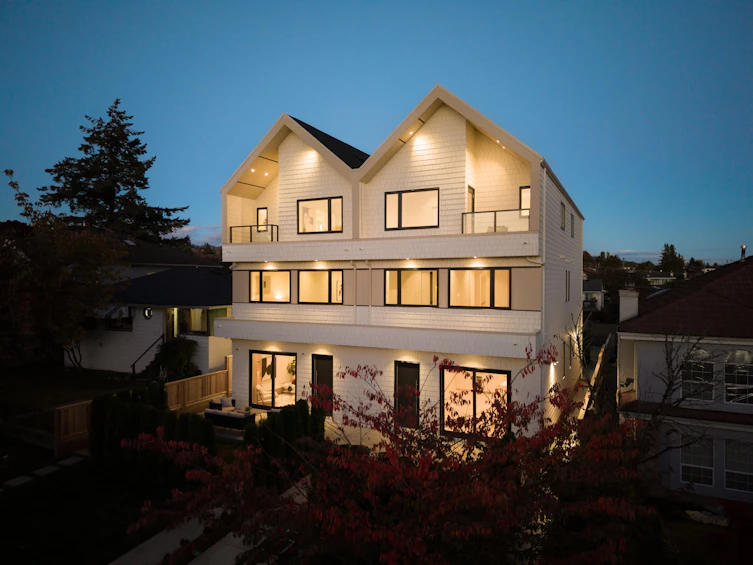 4-1458 Rosser Avenue, Burnaby, BC, V5C 5C8