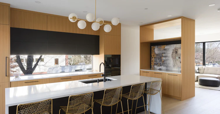 91 East 40th Ave, Vancouver, BC, V5W 1L3 - 4