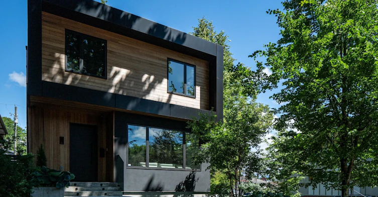 91 East 40th Ave, Vancouver, BC, V5W 1L3