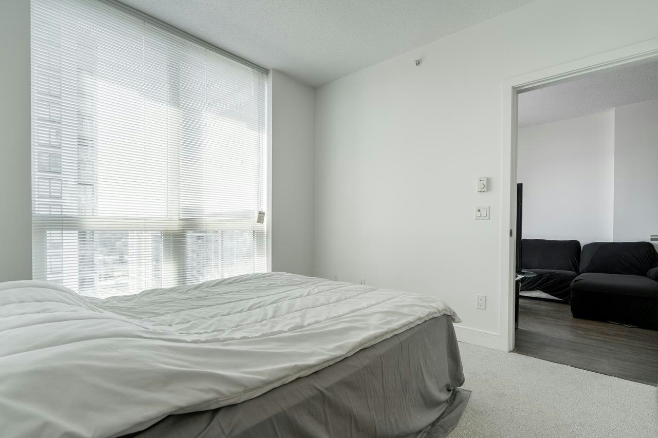 21XX-3007 Glen Dr, Coquitlam, BC, V3B 0L8 - 11