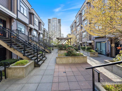 204-828 Royal Avenue - 2
