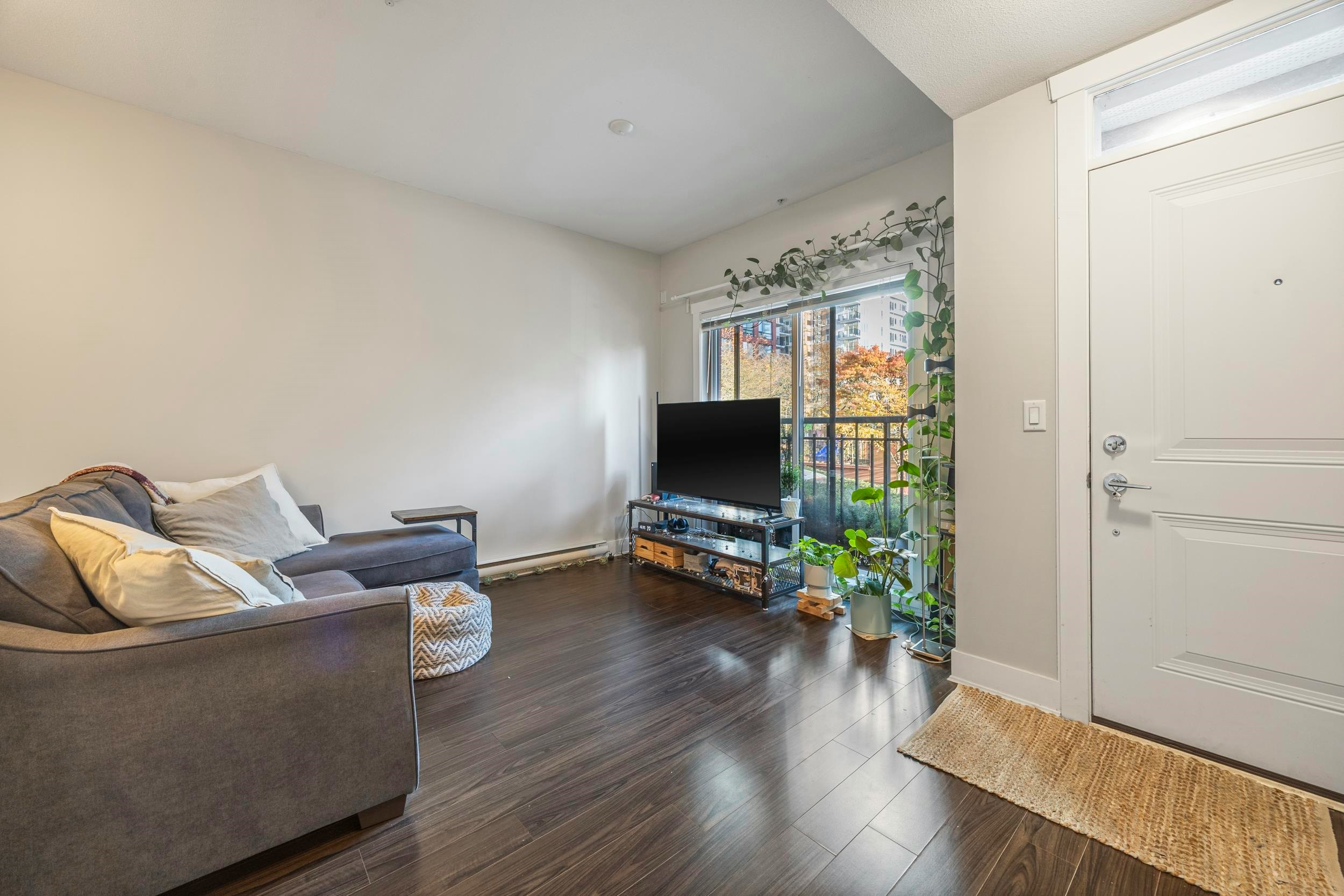 204-828 Royal Avenue - 5