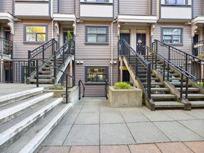 204-828 Royal Avenue - 3