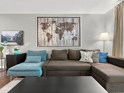 303-8400 Lansdowne Road - 3