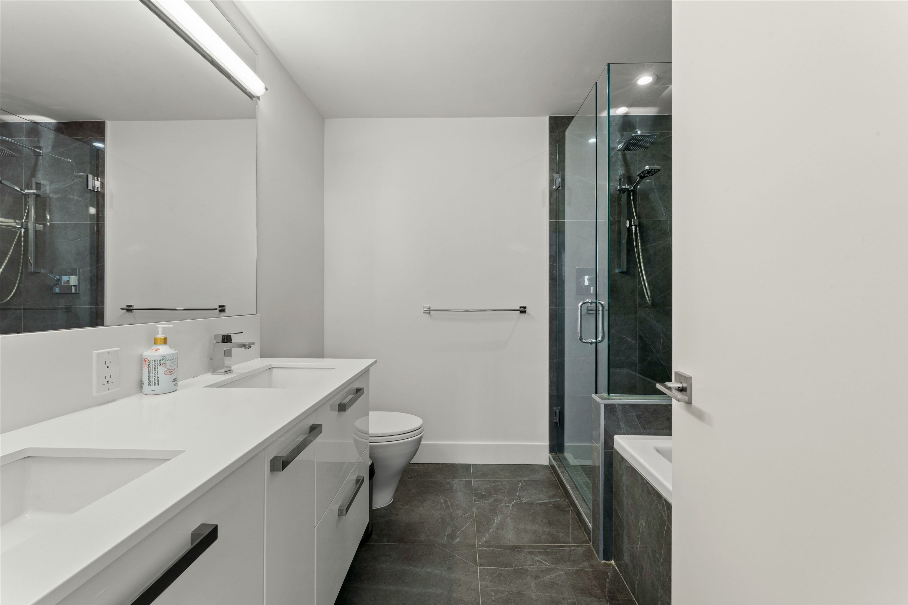 507-5688 Willow Street, Vancouver, BC, V5Z 3S4 - 16