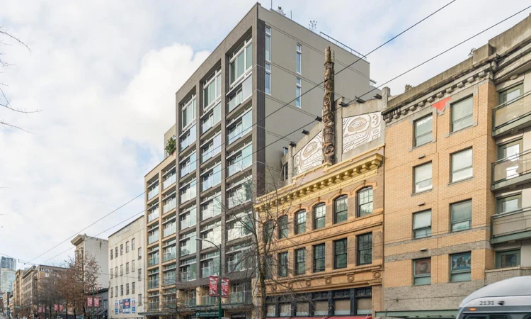 802-33 W Pender Street