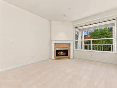 405-5270 Oakmount Crescent - 2