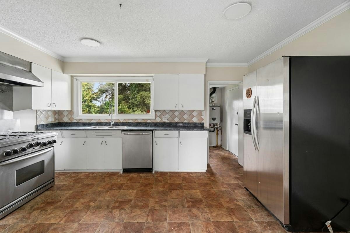 46916 Acorn Avenue - 4
