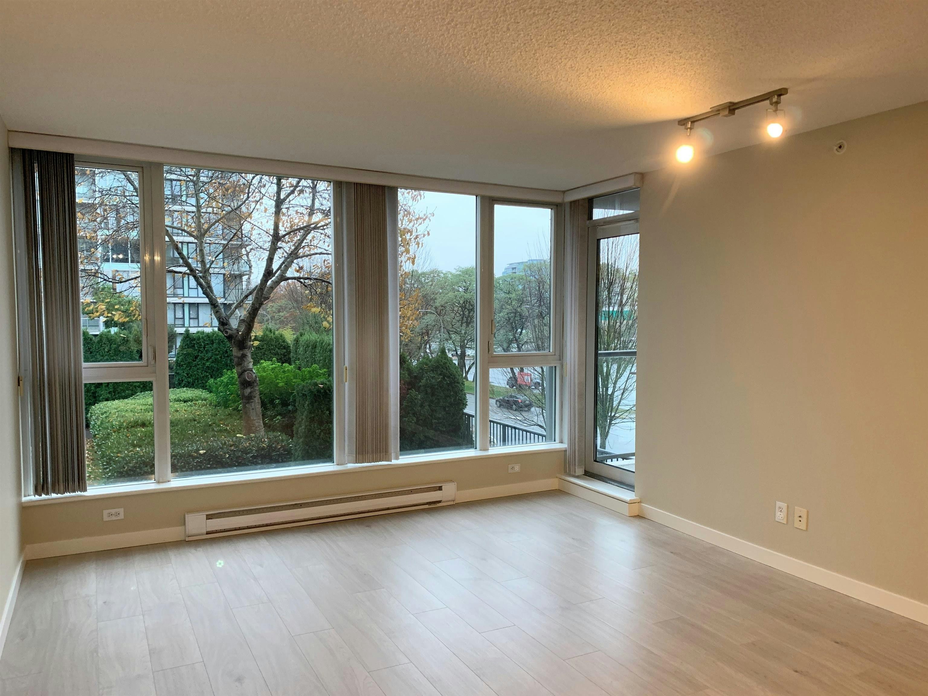 5028 S Kwantlen Street, Richmond, BC, V6X 4K2 - 5