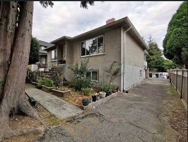 7540 Buller Avenue, Burnaby, BC, V5J 4S8