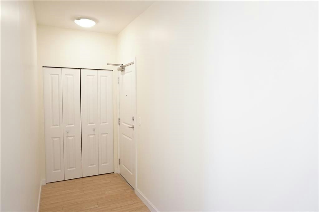 5655 N Inman Avenue, Burnaby, BC, V5H 2M2 - 11