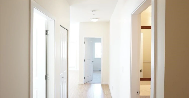 5655 N Inman Avenue, Burnaby, BC, V5H 2M2 - 8