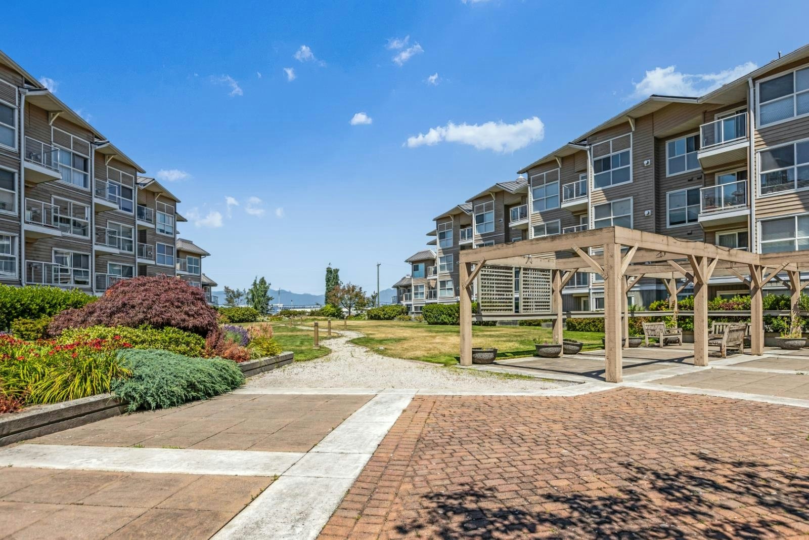 427-5880 Dover Crescent, Richmond, BC, V7C 5P5 - 3