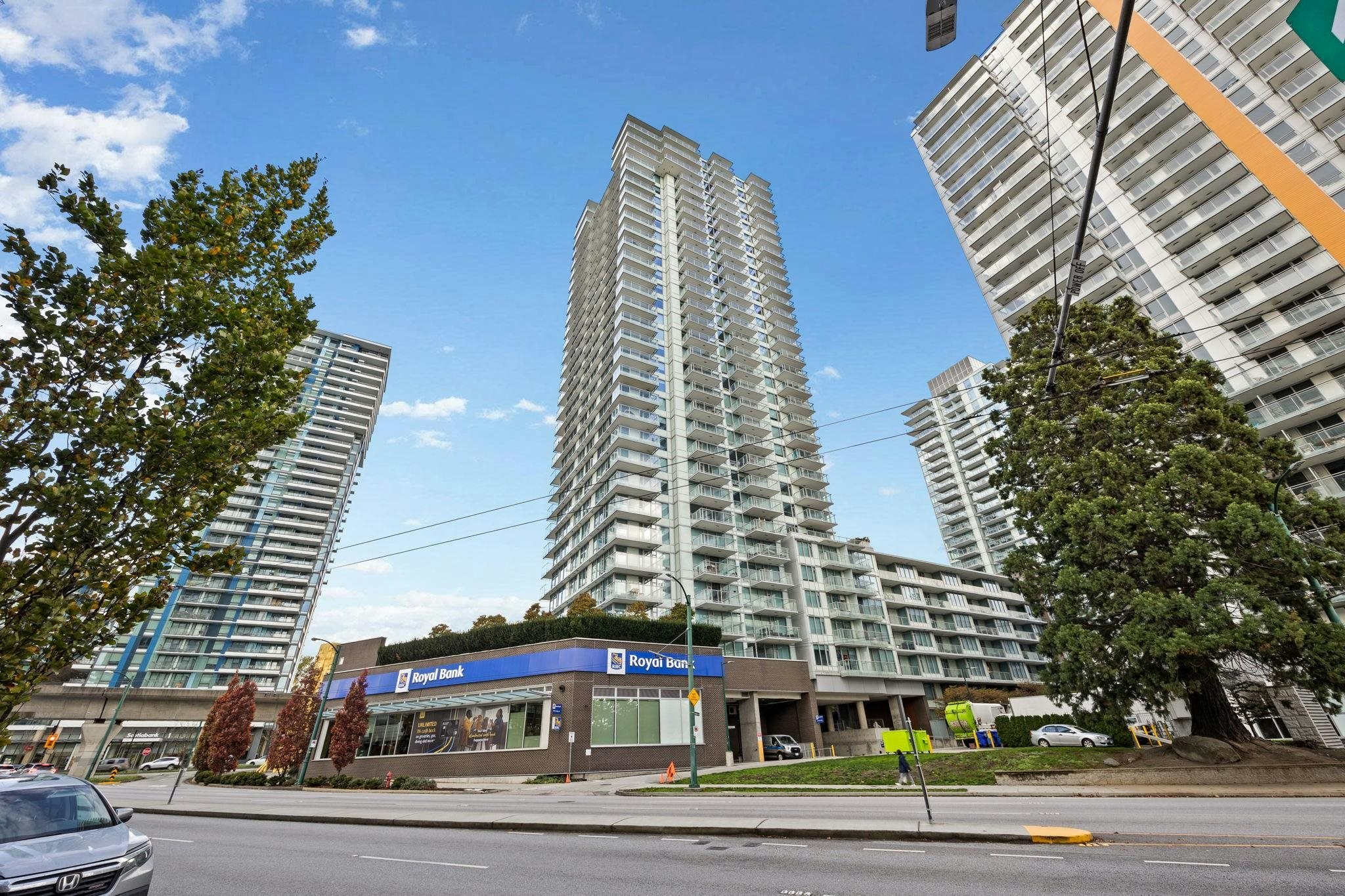 2806-8131 Nunavut Lane, Vancouver, BC, V5X 0E2