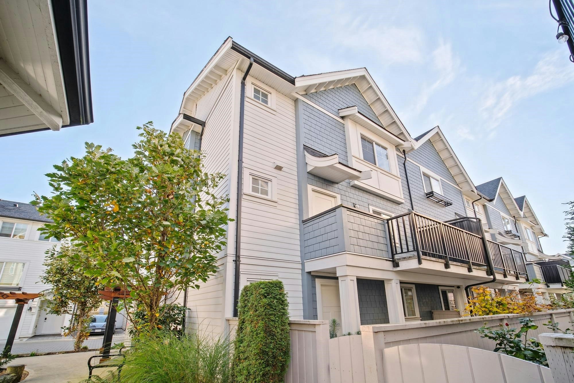 42-9211 Mckim Way, Richmond, BC, V6X 0T1