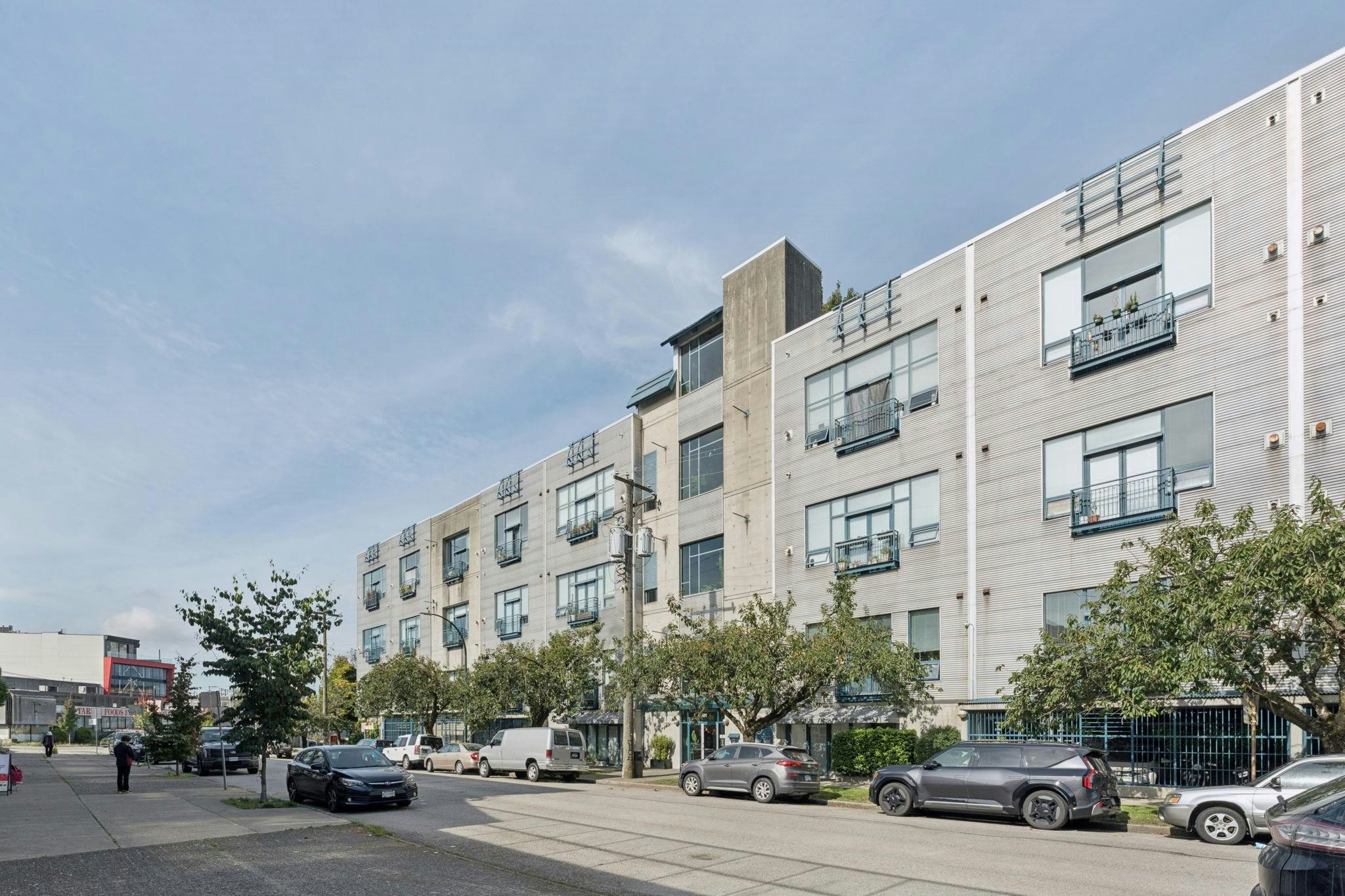 222-2001 Wall Street, Vancouver, BC, V5L 5E4