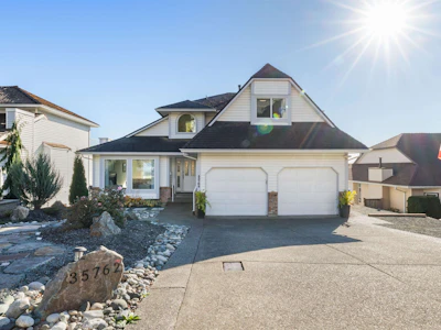 35762 Canterbury Avenue - 5