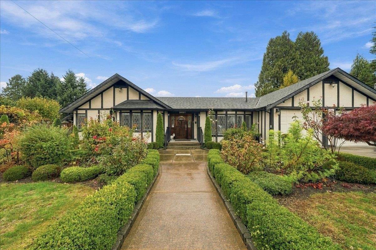 20327 Chatwin Avenue, Maple Ridge, BC, V2X 4G4