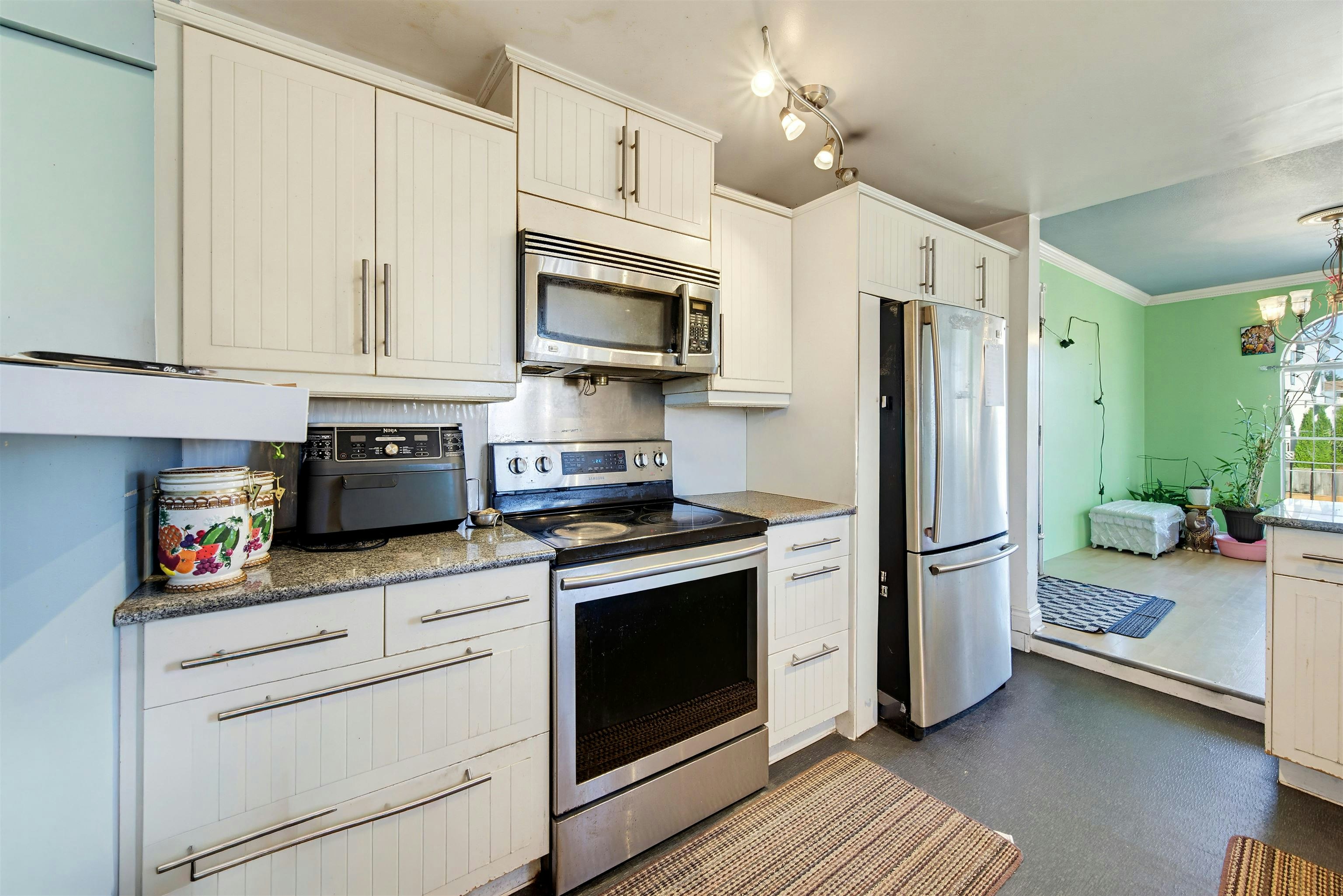 7524 4th Street - 3