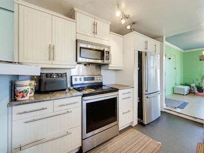 7524 4th Street - 3