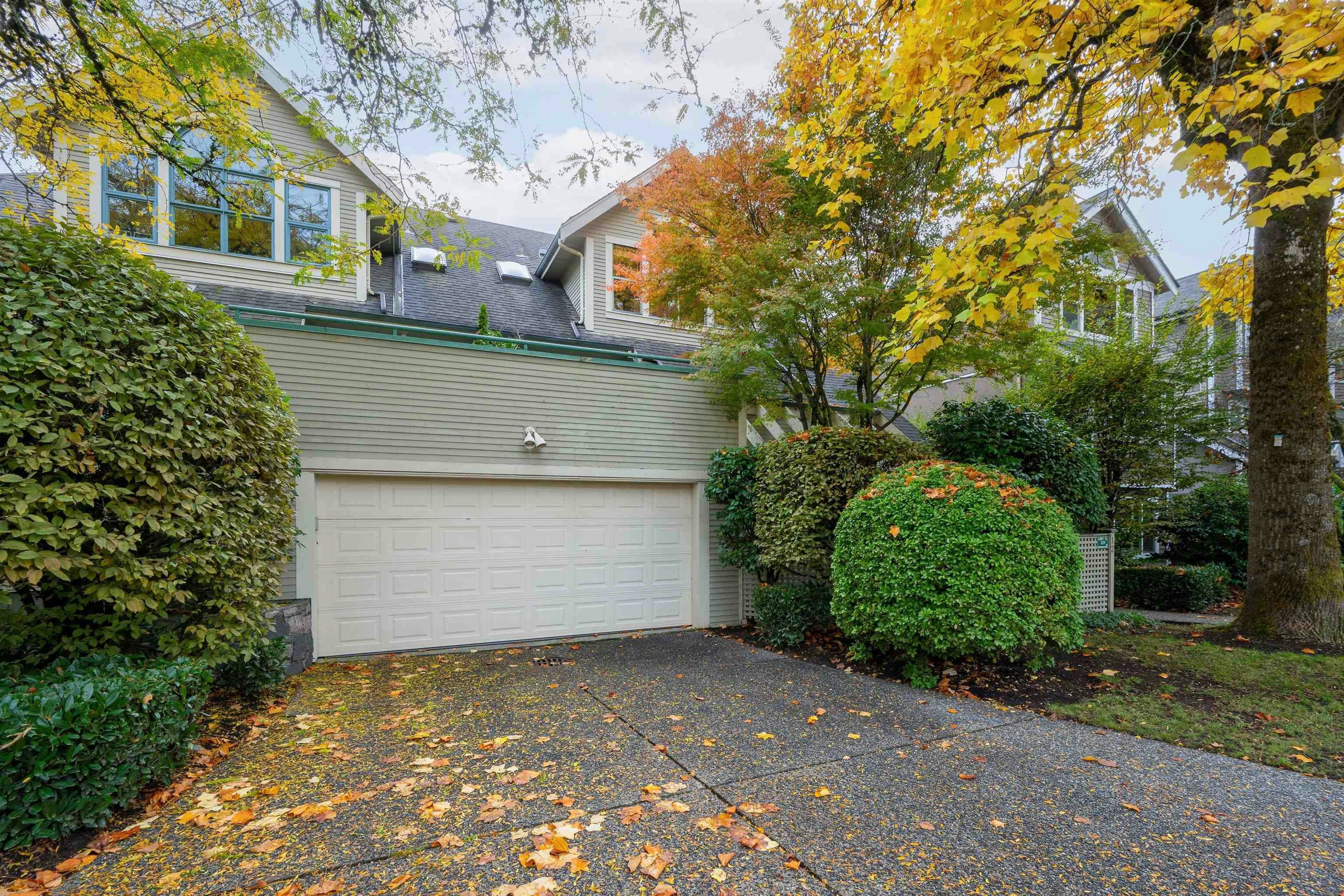 12-229 E 8th Street, North Vancouver, BC, V7L 1Y9