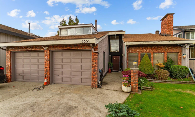 6331 Dakota Drive