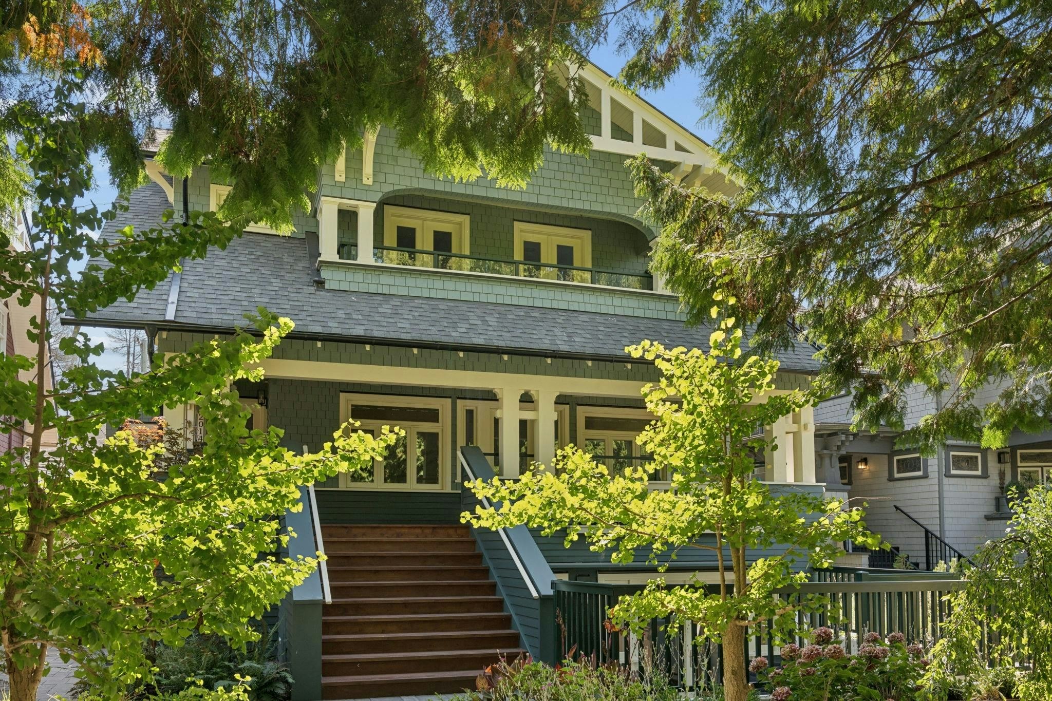 2012 W 15th Avenue, Vancouver, BC, V6J 2L5