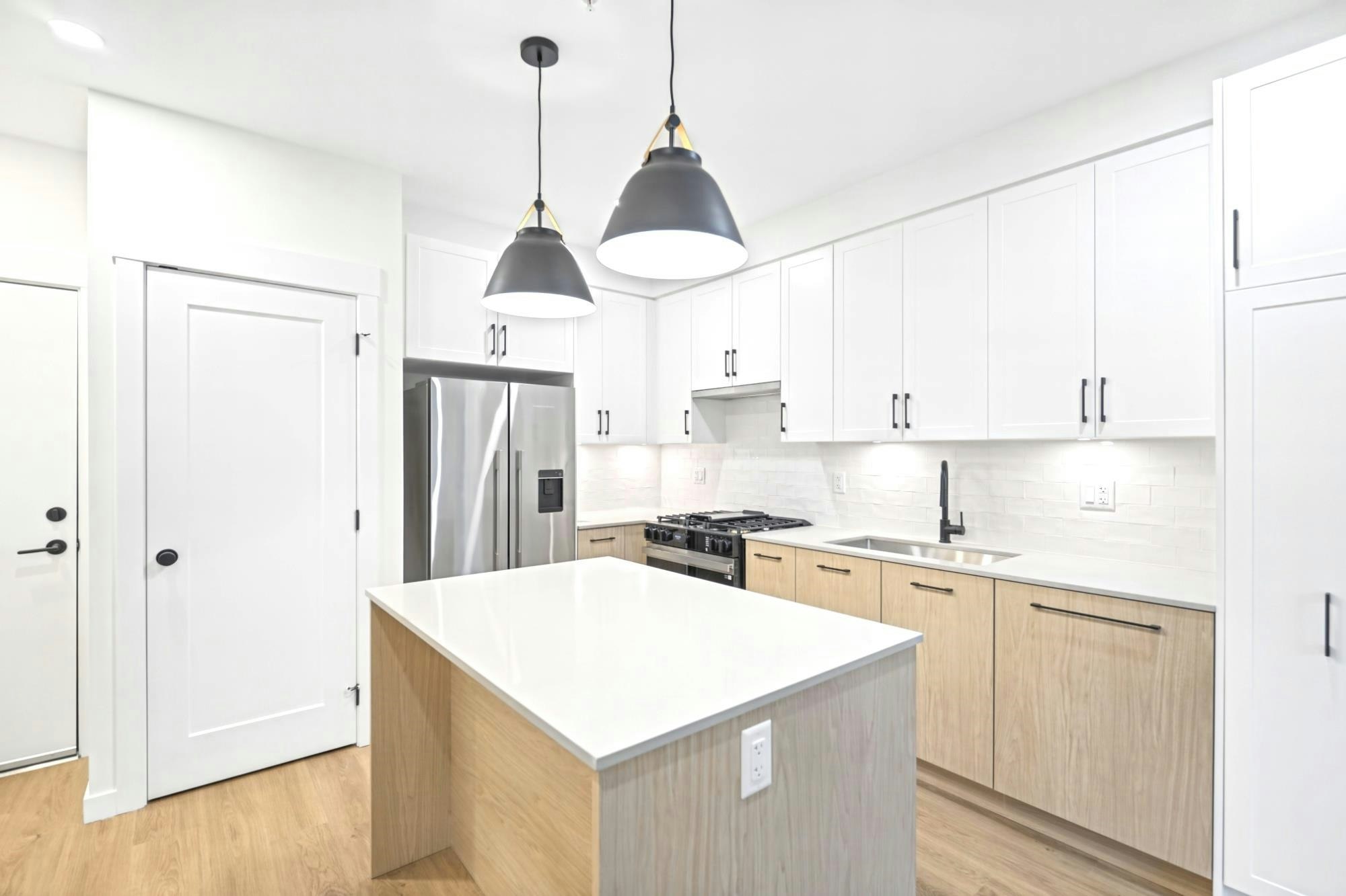 107-27249 Aldergrove Town Centre Drive - 5