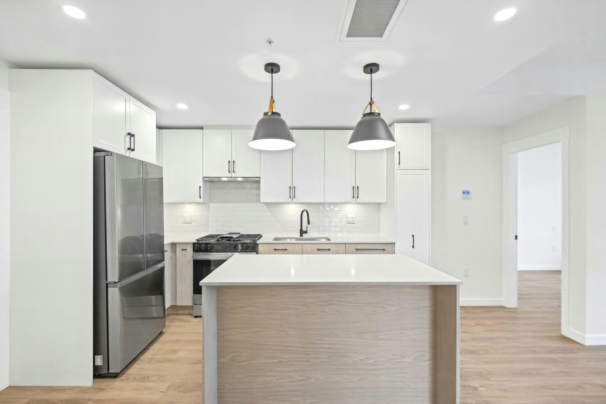 512-27249 Aldergrove Town Centre Drive - 4
