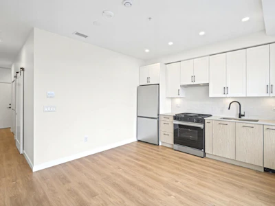 709-27254 Aldergrove Town Centre Drive - 5