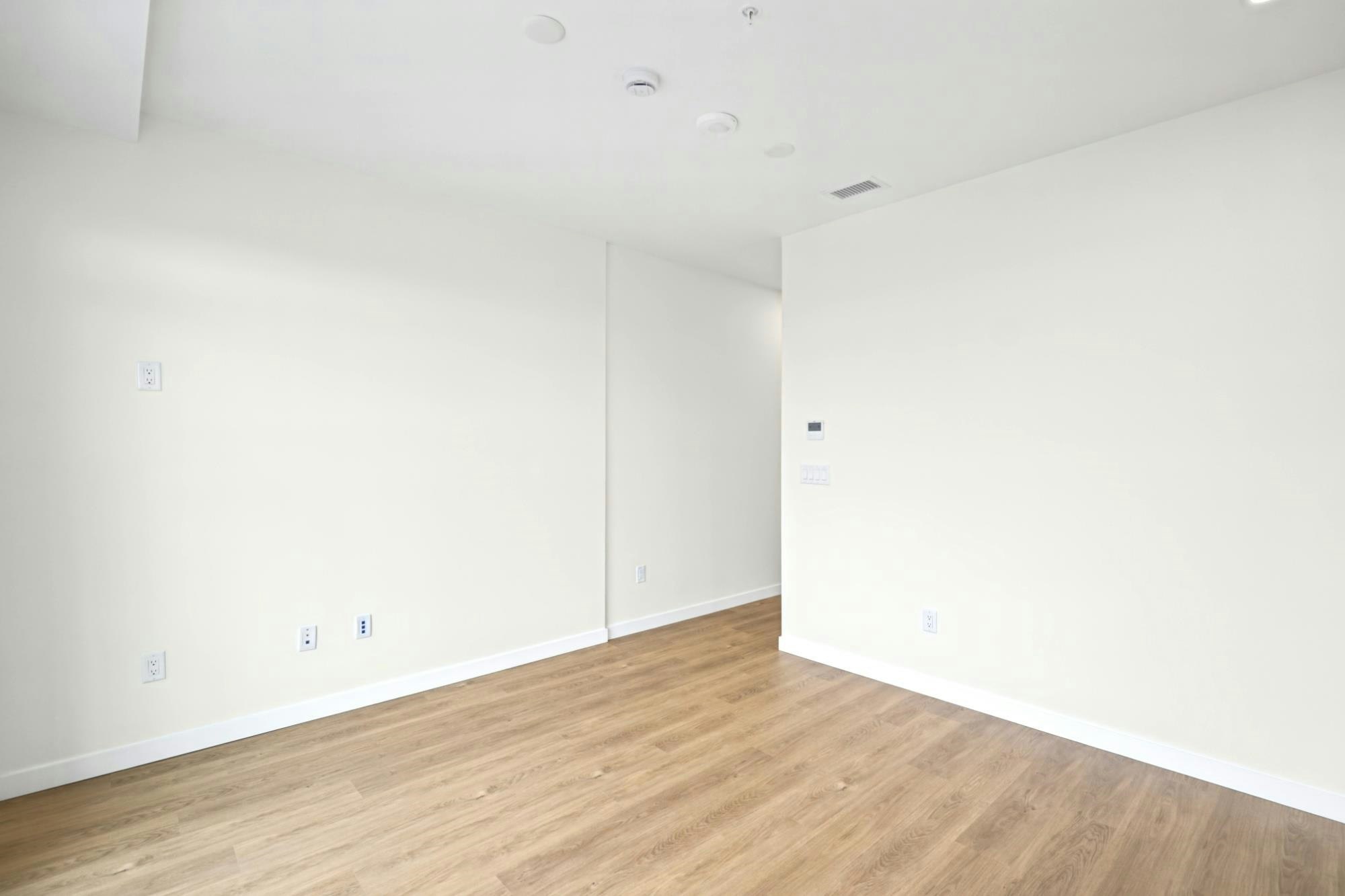 709-27254 Aldergrove Town Centre Drive - 4