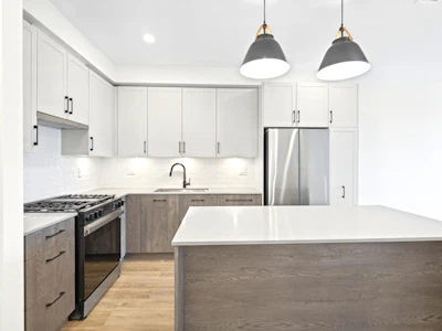 703-27254 Aldergrove Town Centre Drive - 4