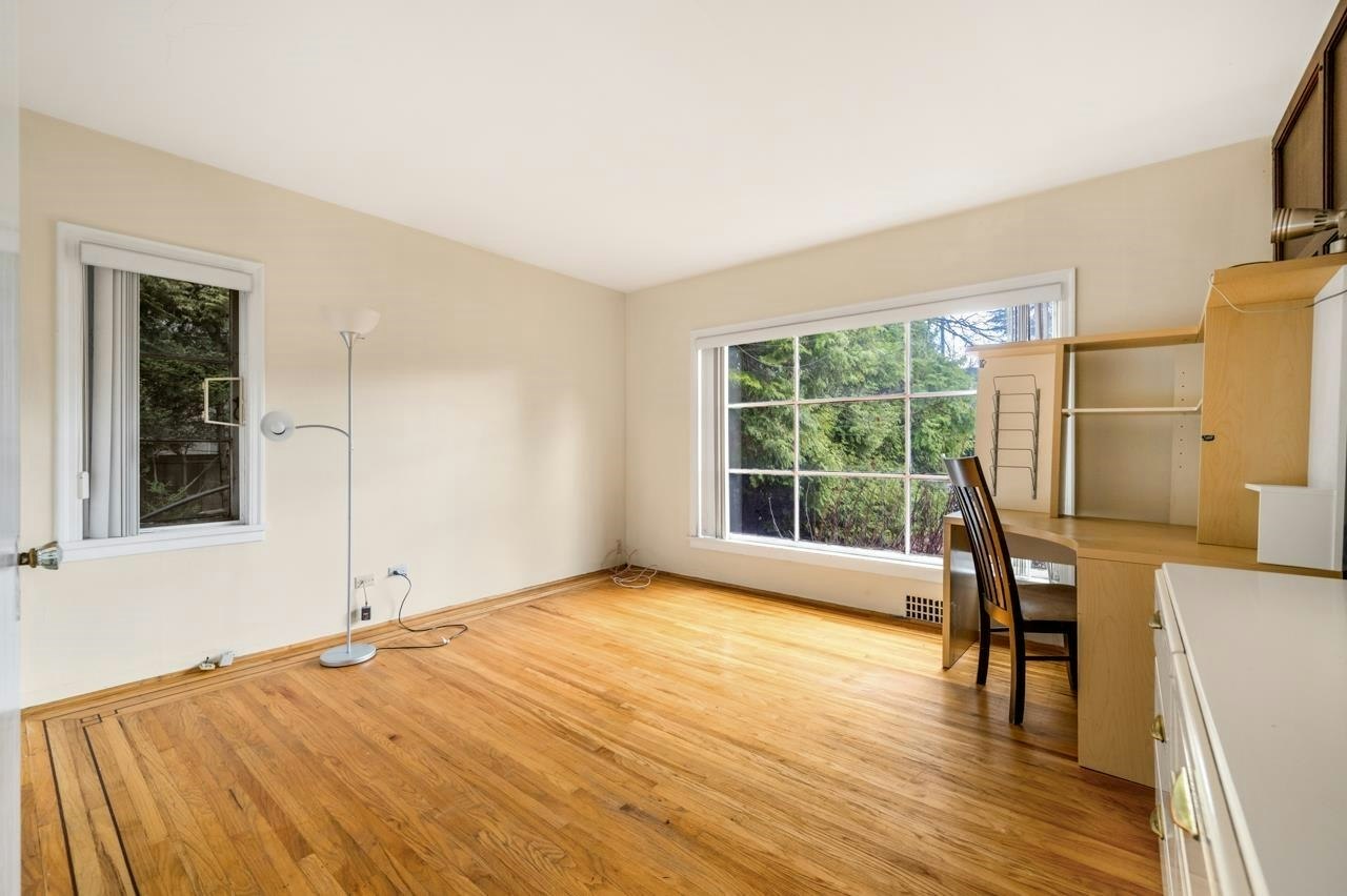 1441 W 49th Avenue - 5