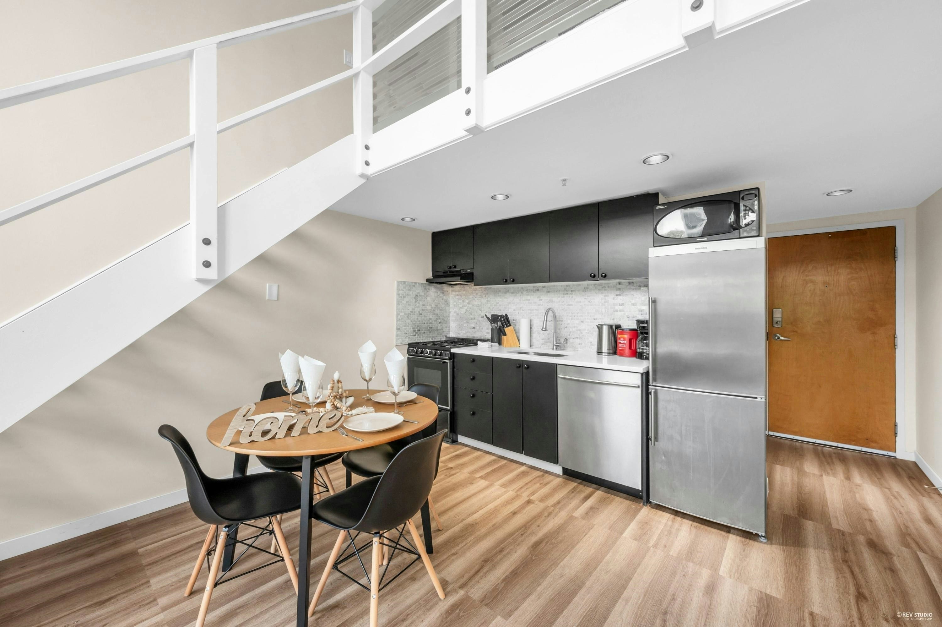 411-933 Seymour Street, Vancouver, BC, V6B 6L6 - 3