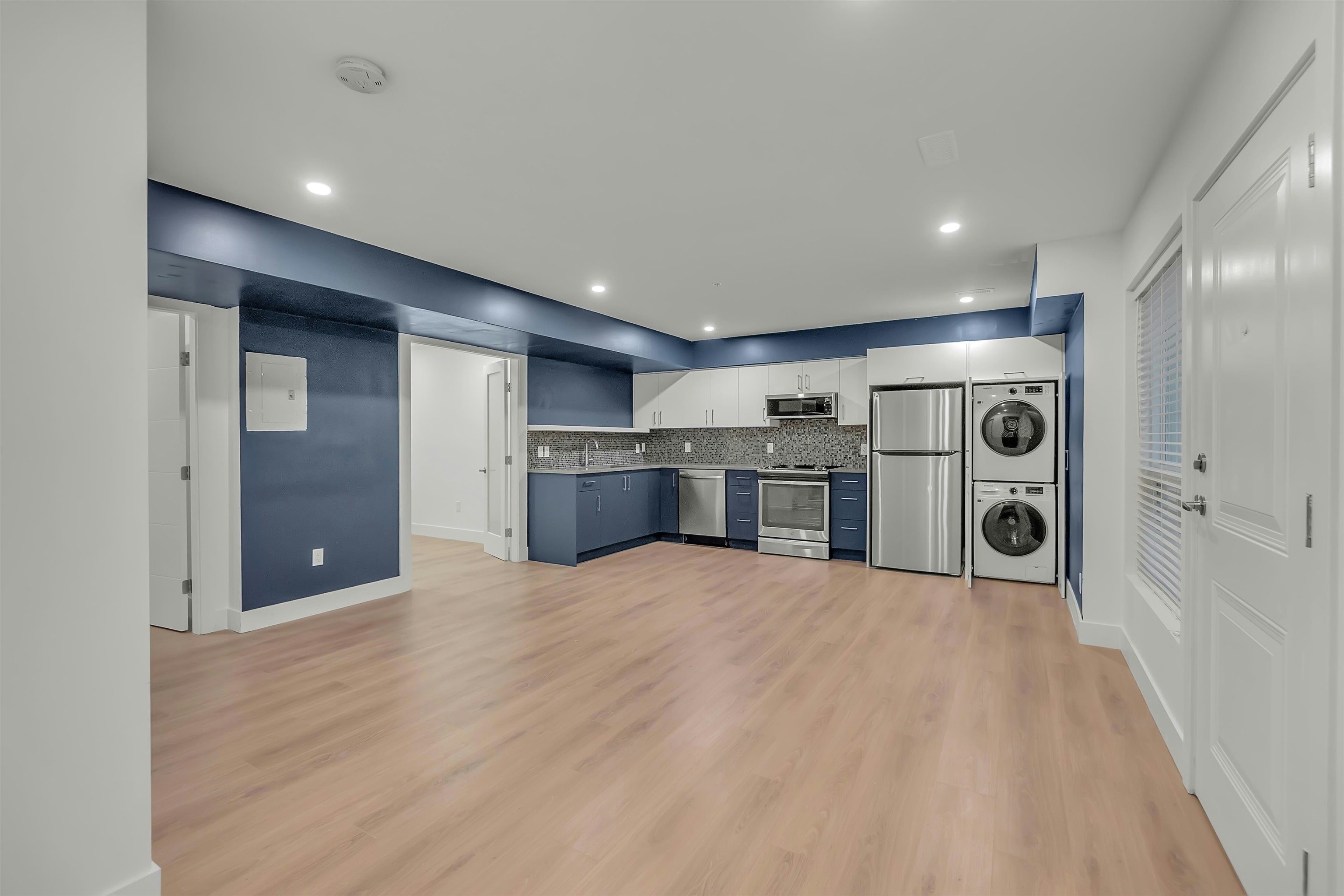 Basement-10476 Robertson Street, Maple Ridge, BC, V2W 0H8