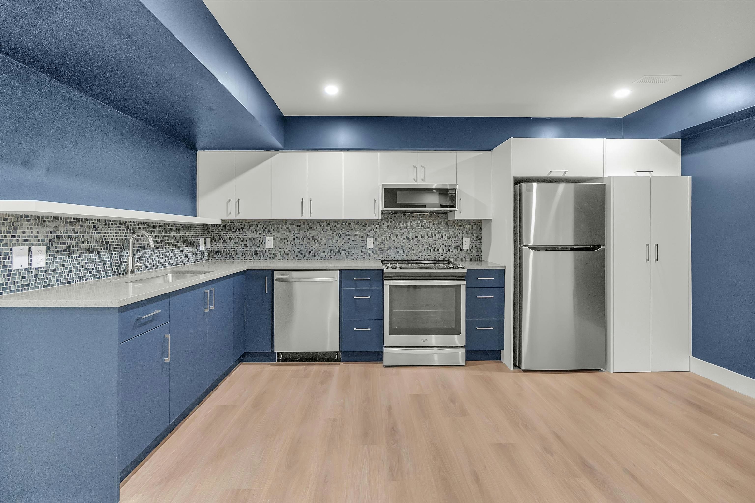 Basement-10476 Robertson Street, Maple Ridge, BC, V2W 0H8 - 3