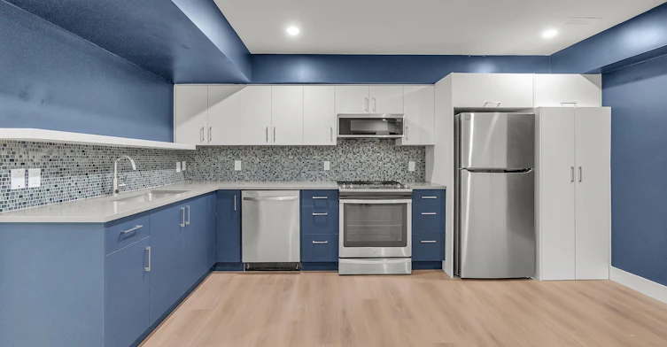 Basement-10476 Robertson Street, Maple Ridge, BC, V2W 0H8 - 3
