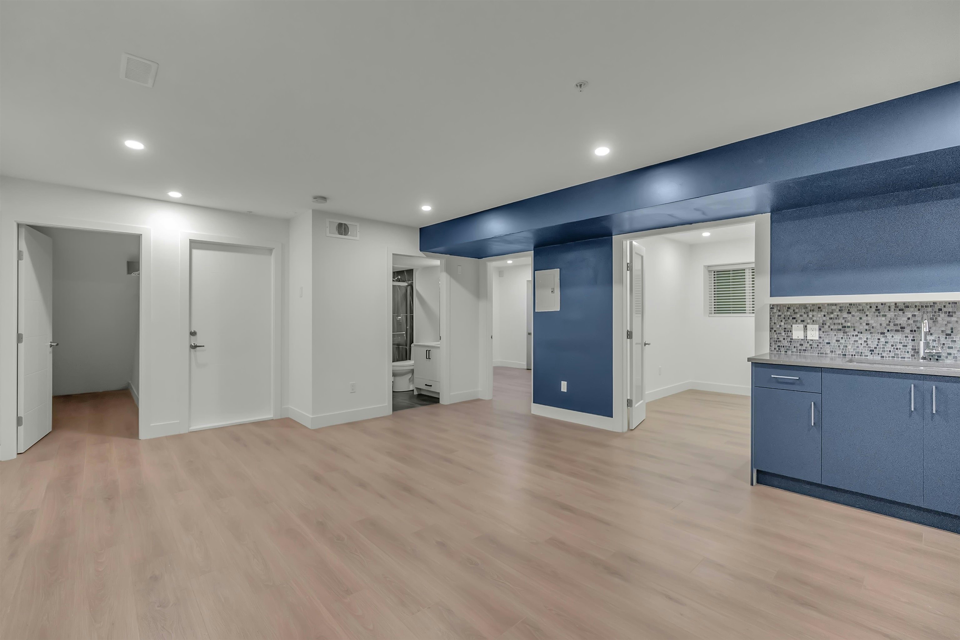 Basement-10476 Robertson Street, Maple Ridge, BC, V2W 0H8 - 6