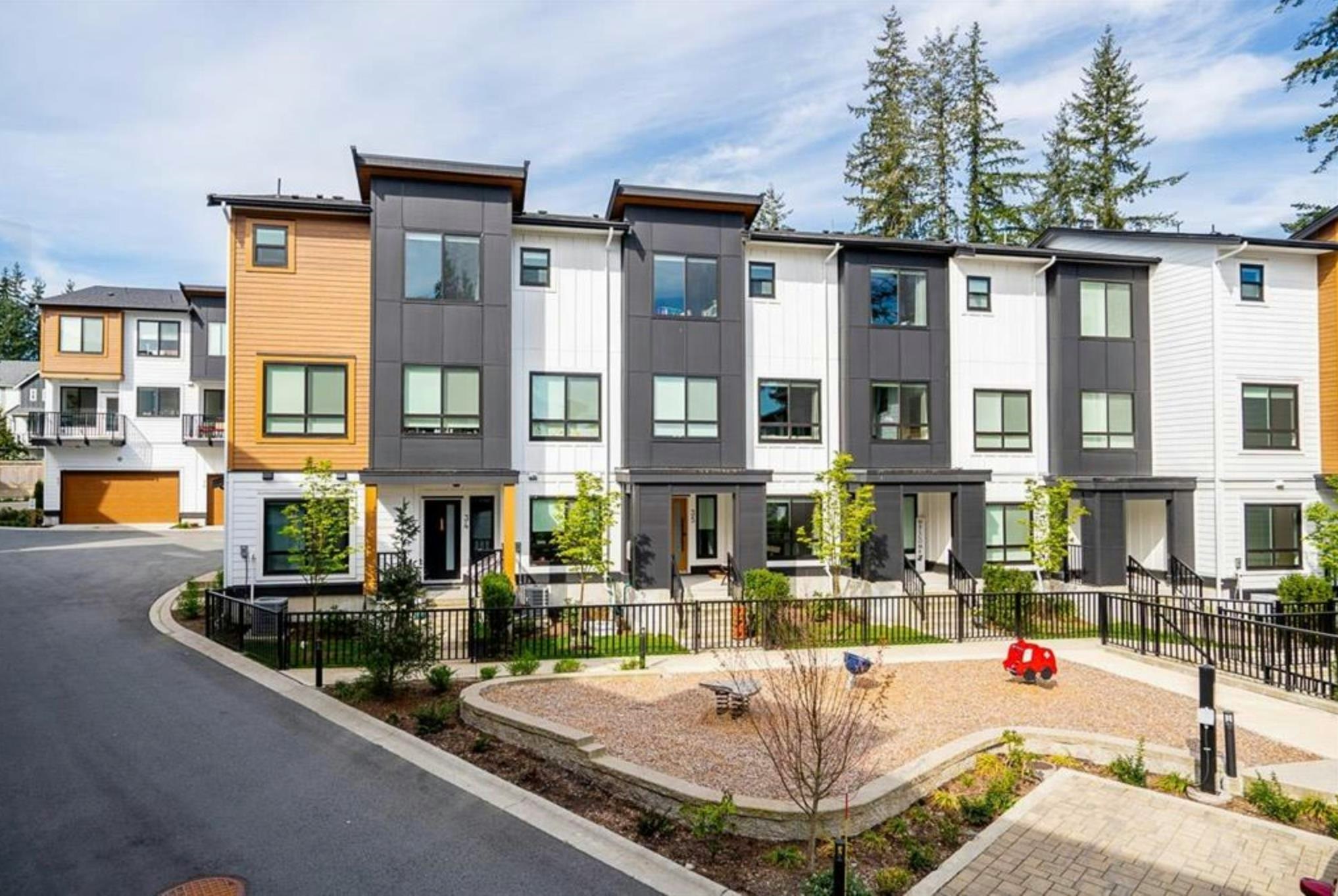 38-17538 100 Avenue, Surrey, BC, V4N 6X3