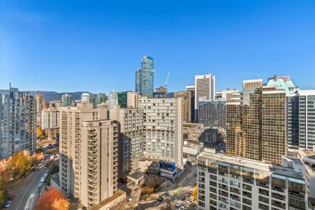 2011-938 Smithe Street, Vancouver, BC, V6Z 0A4 - 12