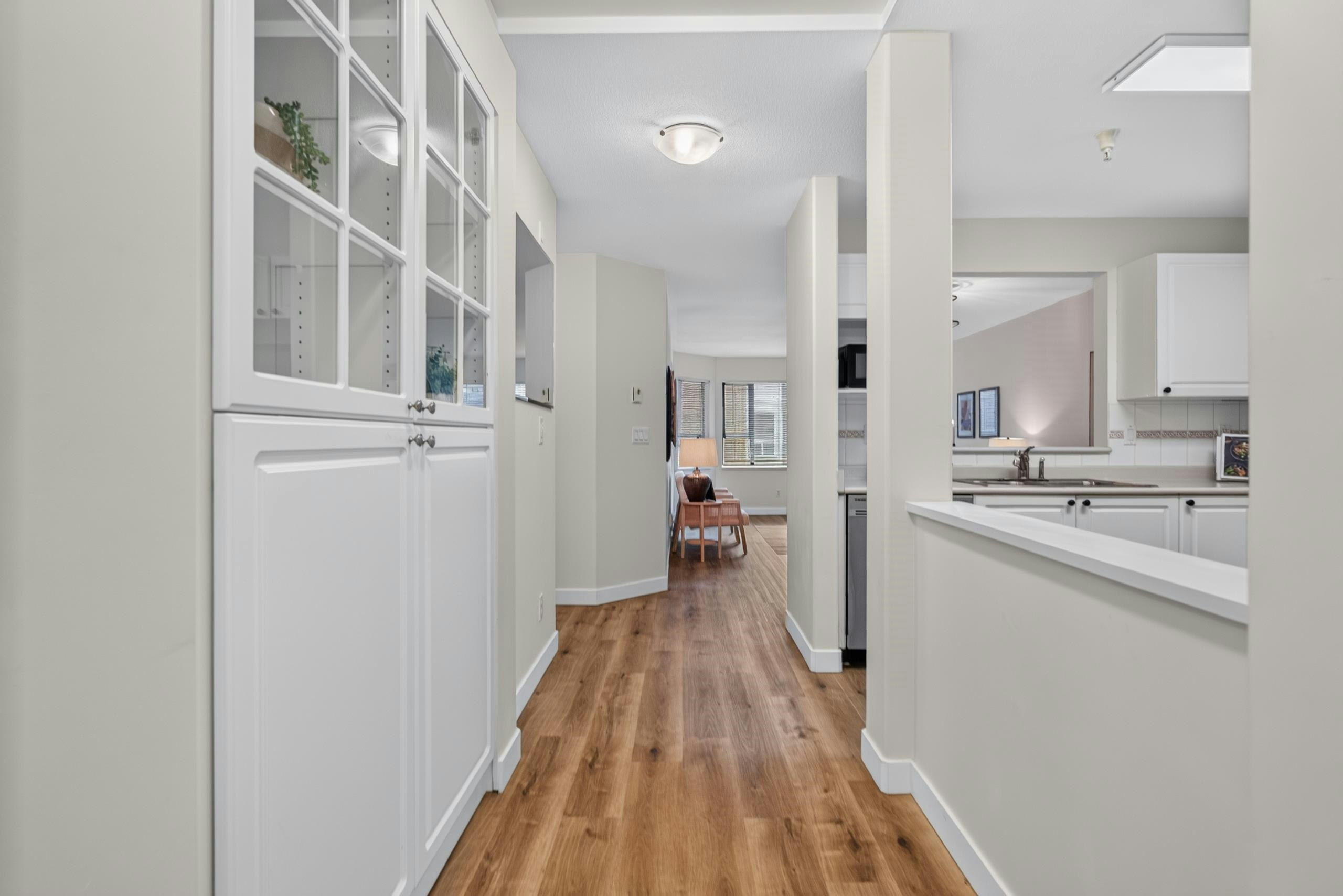 201-15241 18 Avenue - 5