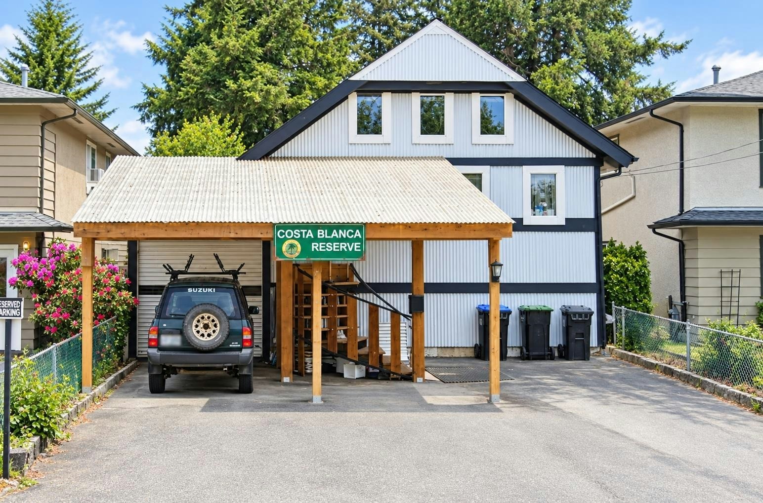 1867 Salisbury Avenue, Port Coquitlam, BC, V3B 1X6