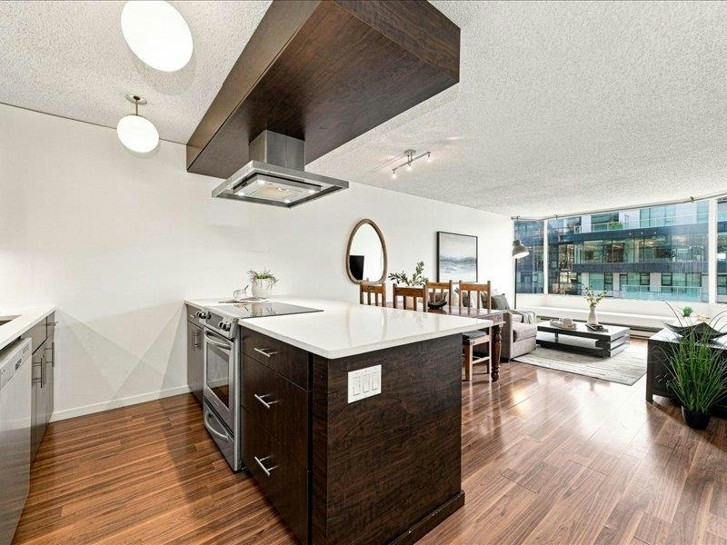 608-1330 Hornby Street, Vancouver, BC, V6Z 1W5