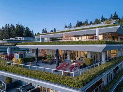 502-866 Arthur Erickson Place - 3