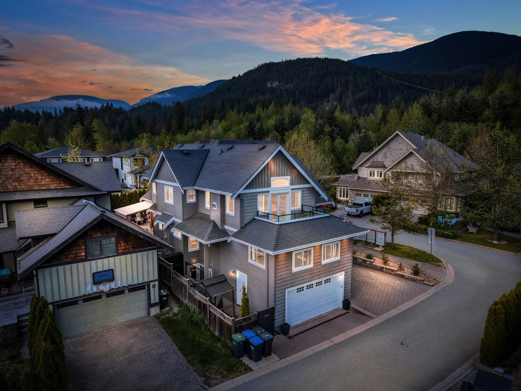 2995 Strangway Place - 2